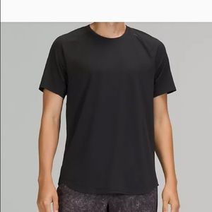 Lululemon Men’s Large Drysense Shortsleeve - brand new, never worn